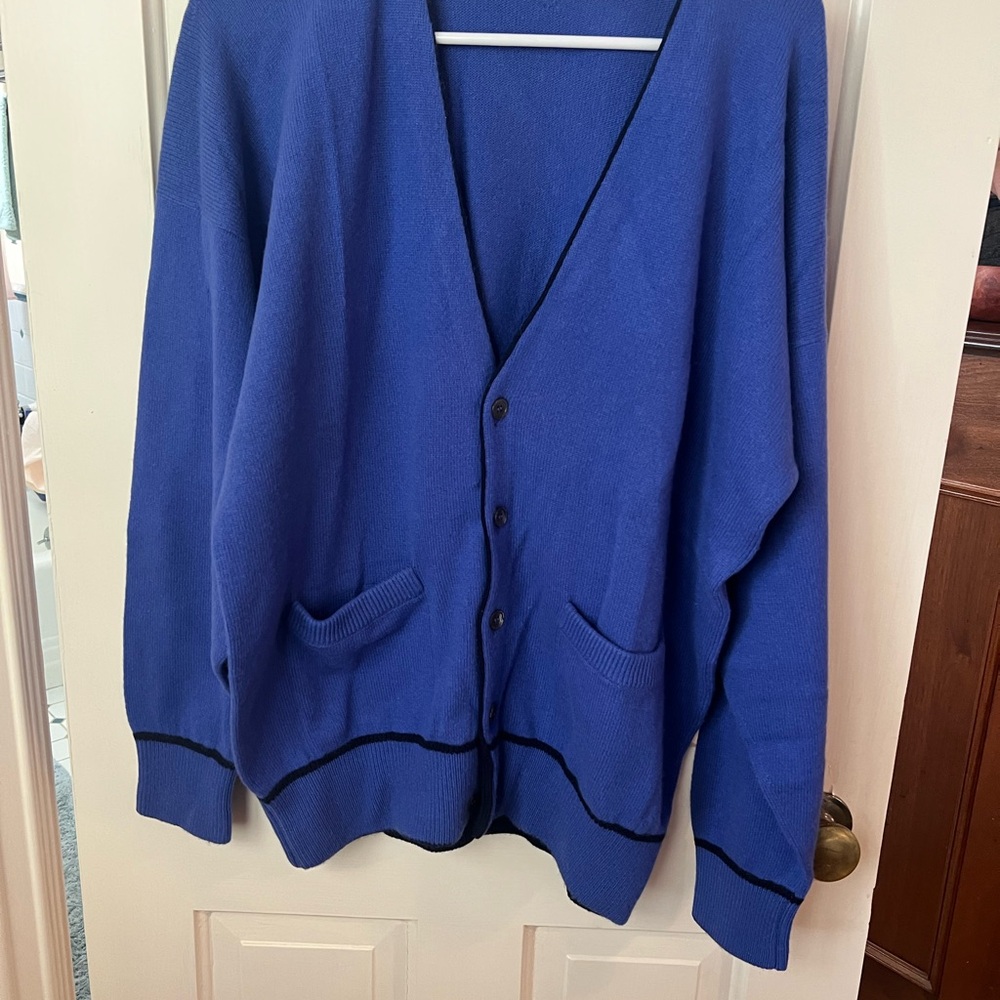 Cashmere Blue Cardigan Sweater, Clan Douglas